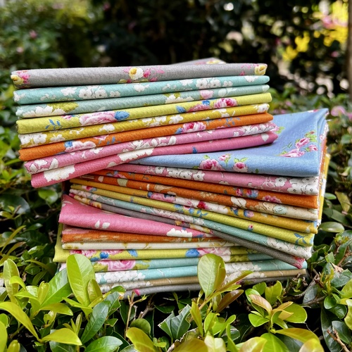 Tilda Sunday Brunch MIXED Special Bundles – 8 Piece X Fat Eighths