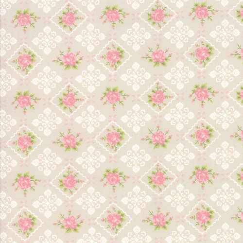 Bramble Cottage Fabric (Price is per 0.25m) 18692 12