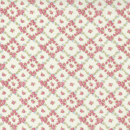 Cottage Linen Closet M1873212 Linen Fabric