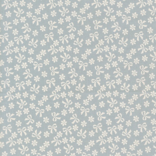 Handmade Sweetness Bows & Daisies Powder Blue 31793 23 Quilting Fabric