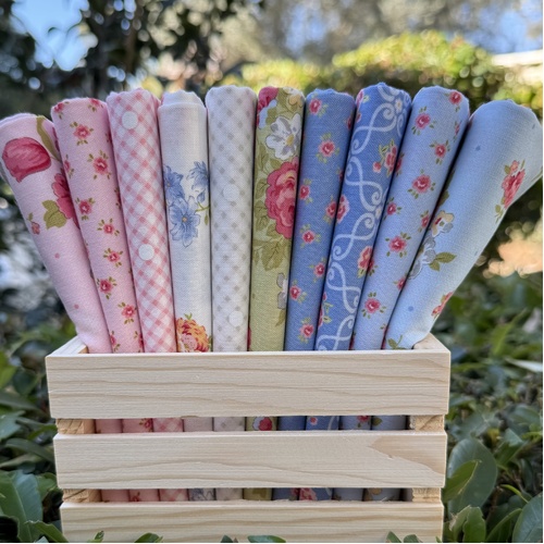 Memory Lane 10 Piece Mixed Fat Quarter Special Bundle – Brenda Riddle Designs