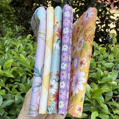 Nature Sings MYSTERY 5 Piece FAT Quarter Special Bundle