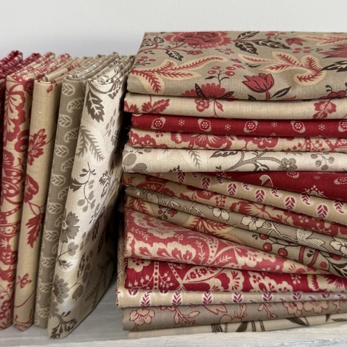 Rouenneries Trois MYSTERY 5 Piece FAT Quarter Special Bundle