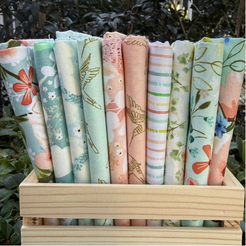Serenity Blooms 10 Piece Mixed Fat Quarter Special Bundle – Ginger Deverell
