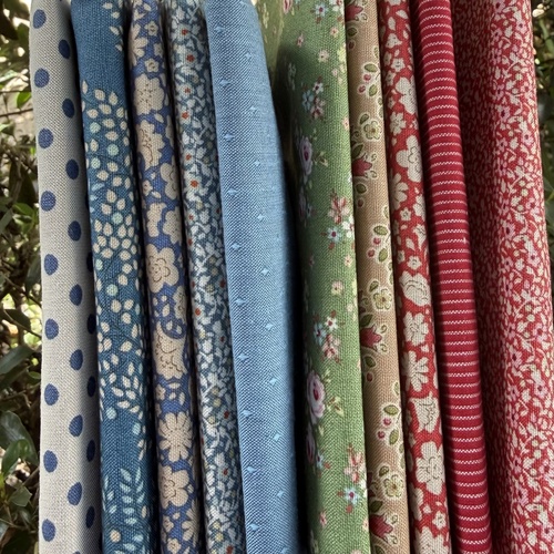 Tilda Creating Memories MYSTERY 5 Piece FAT Quarter Special Bundle