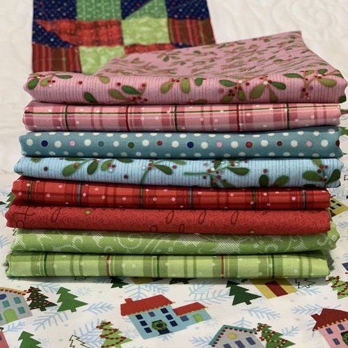 Better Not Pout Fabric Bundle 8 X 1/4 m 