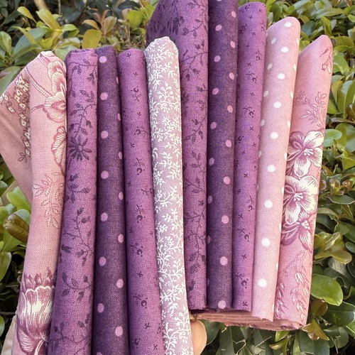 3 Sisters Lavender Fields MYSTERY 5 Piece FAT Quarter Special Bundle