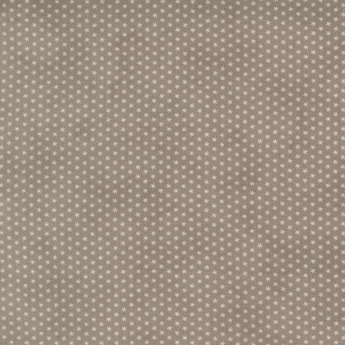 Cranberries & Cream Quilting Fabric m4426815