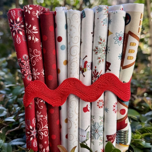 Nordic Holiday Village Red 9 Piece Special Bundle