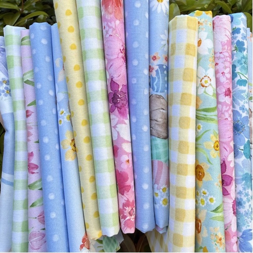Spring Cheer MYSTERY 5 Piece FAT Quarter Special Bundle